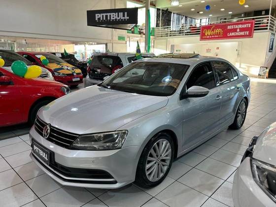 VOLKSWAGEN JETTA 2.0 COMFORTLINE FLEX 4P MANUAL VOLKSWAGEN JETTA 2.0 COMFORTLINE FLEX 4P MANUAL